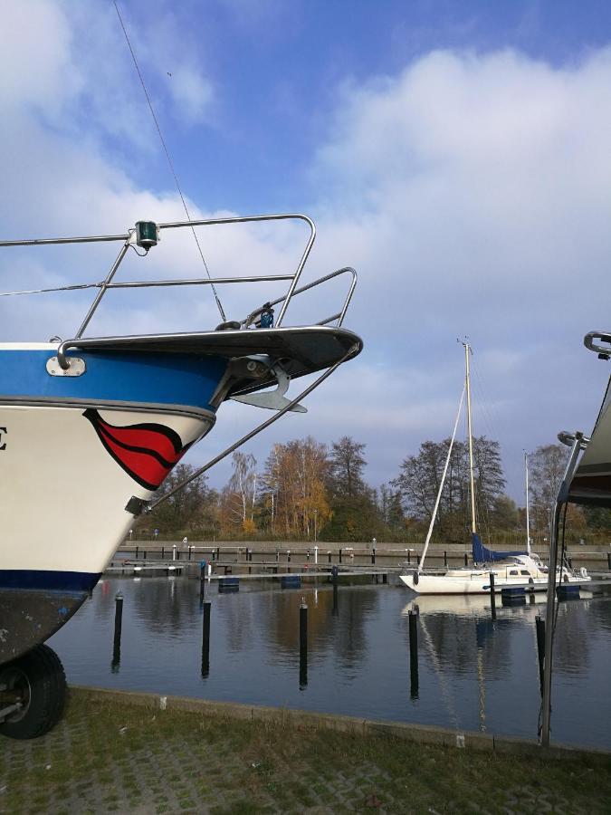 Fewo "Hafenblick" Ueckermünde Exterior foto